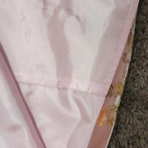 BETSY'S THINGS beaded silky dress - size 8 - floral - Picture 6 of 9